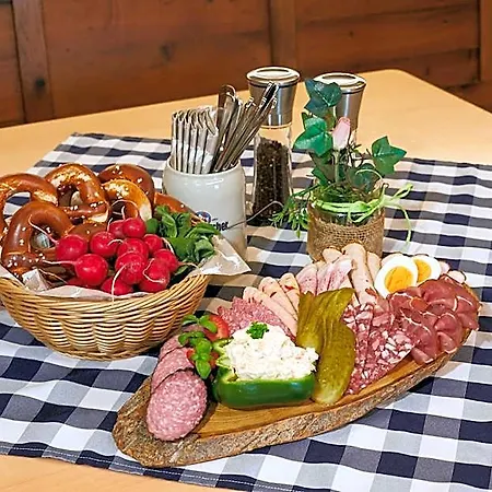 Hotel-gasthof-fellner